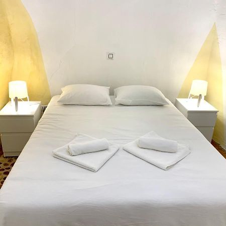 Casa Cueva Castillo Perales de Tajuna Екстер'єр фото