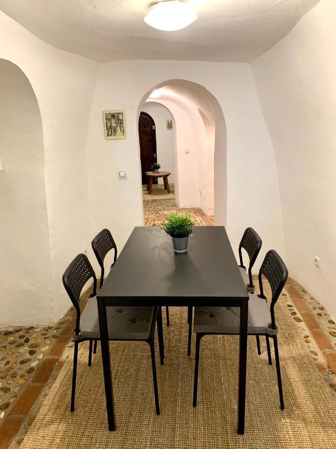 Casa Cueva Castillo Perales de Tajuna Екстер'єр фото