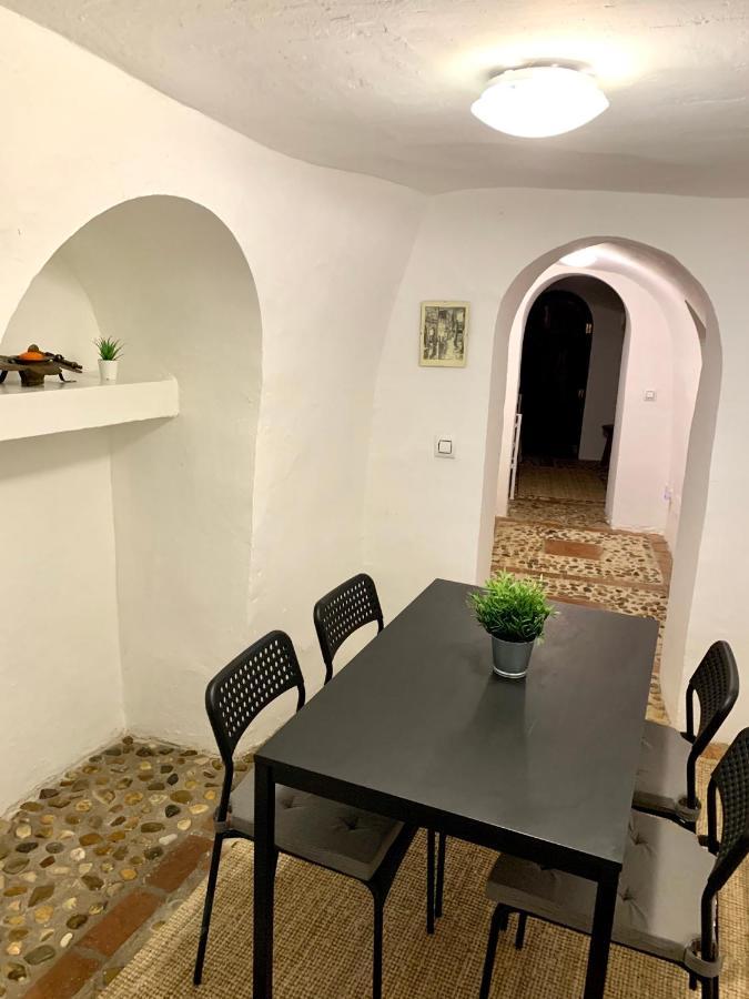 Casa Cueva Castillo Perales de Tajuna Екстер'єр фото